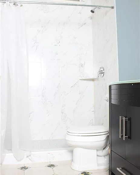 1124 Center St NW — Photo 12