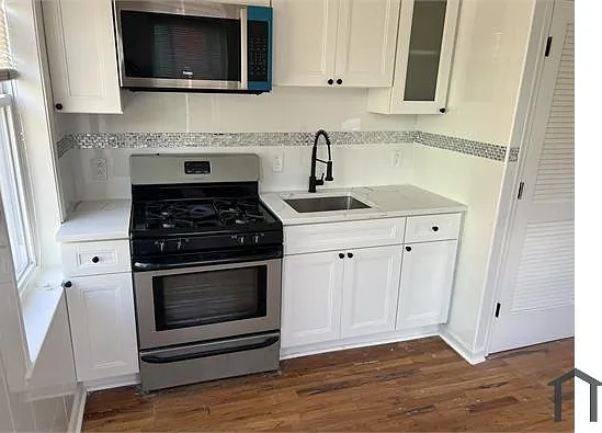 4215 Viola St #2R — Photo 20