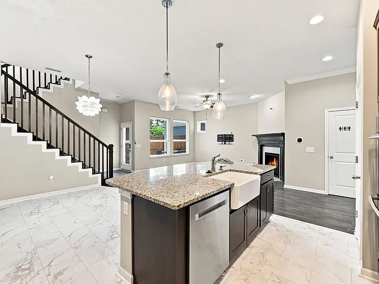 9124 Hawkins Rd — Photo 10