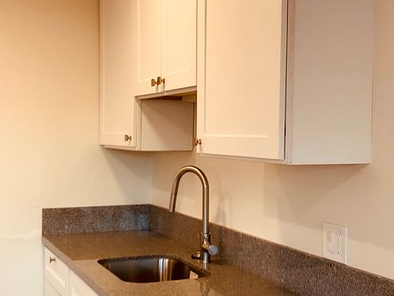 3rd image of 6650 Picasso Rd #5