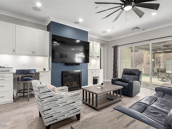 3rd image of 8941 Indigo Rose St