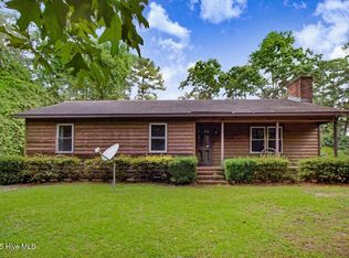 112 Woodard Ln, La Grange, NC 28551