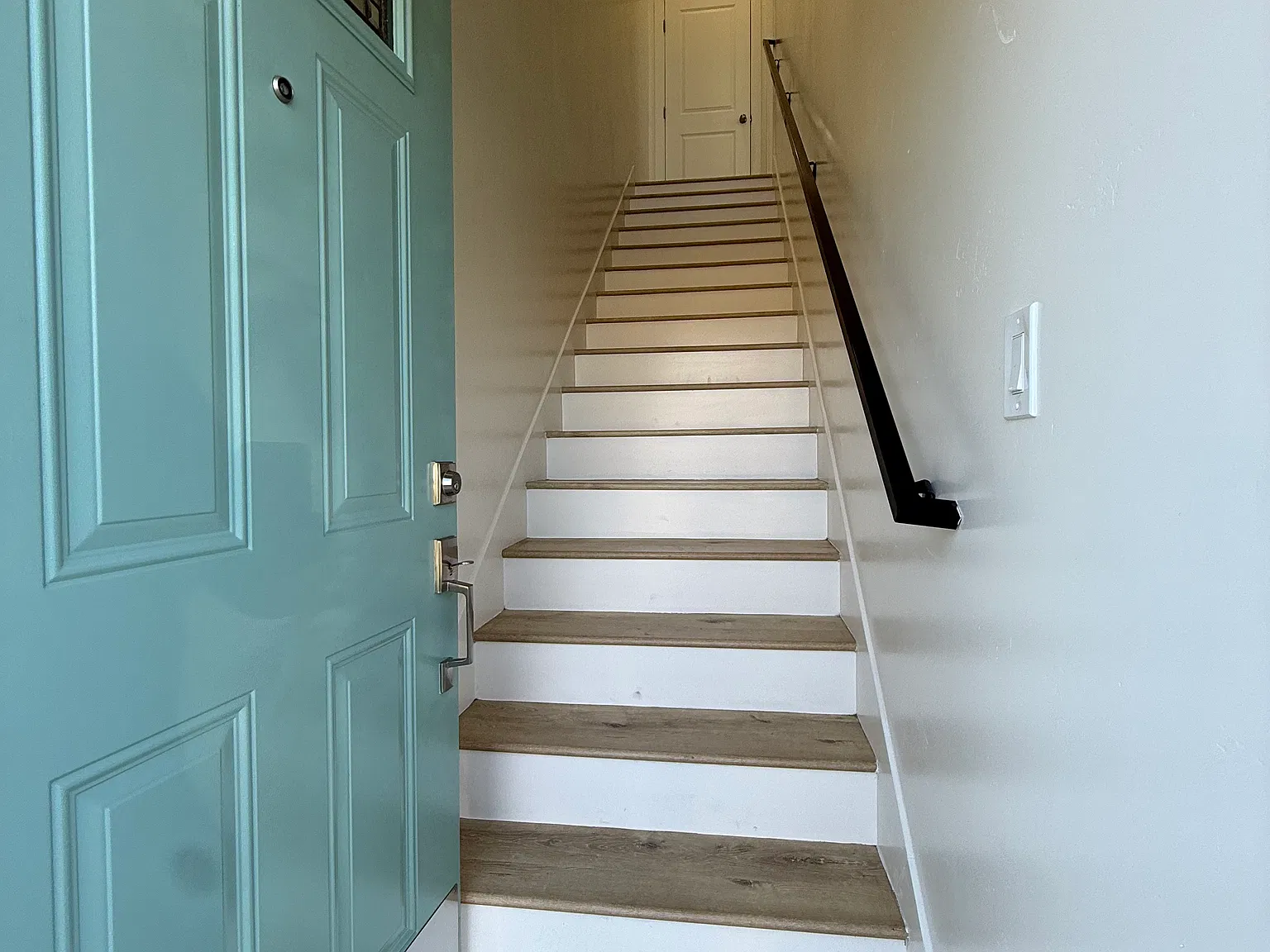 1 bed, $1,700 — Photo 2