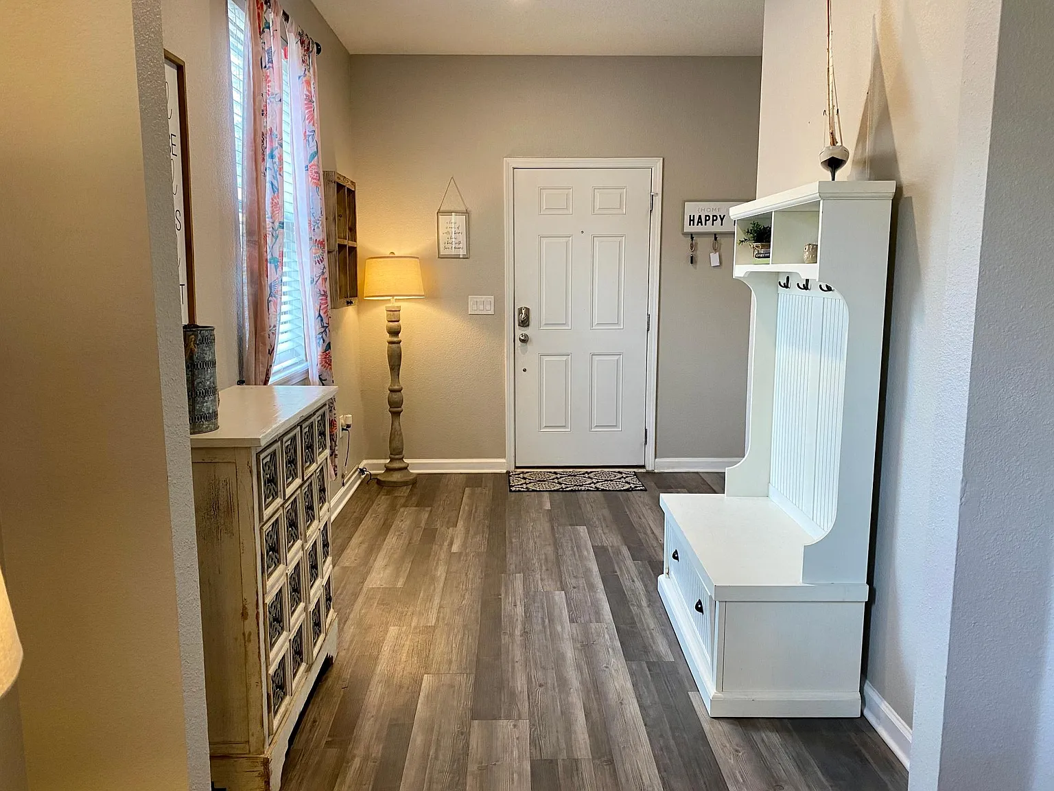 3 bed, 1554 sqft, $2,400 — Photo 3