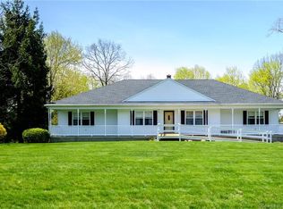 71 Hill St, Bristol, CT 06010