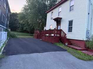 19 Everett St, Dover, NH 03820
