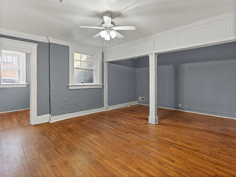 164 4th St NE #9 — Photo 4