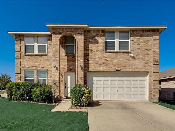 2nd image of 1001 Willow Tree Dr