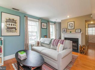818 S 4th St #C, Philadelphia, PA 19147
