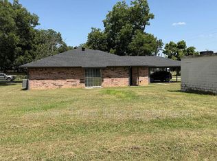 204 School House Rd, Paradise, TX 76073