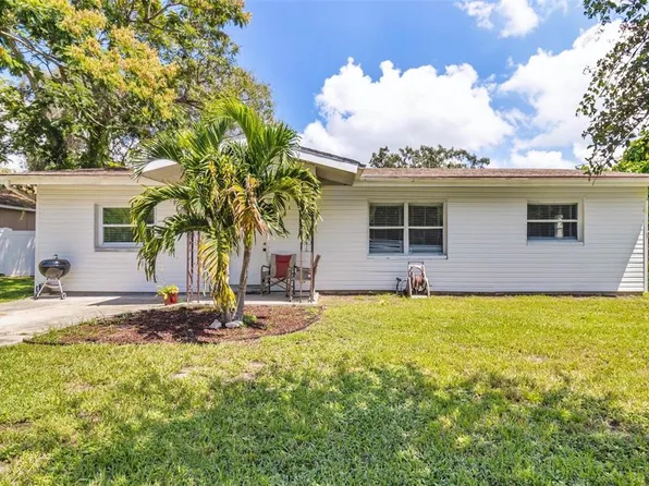 3915 51st Ave N, Saint Petersburg, FL 33714