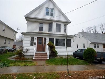 61 Woodmont Avenue, Bridgeport, CT, 06606