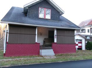 2040 Monumental Rd, Rivesville, WV 26588