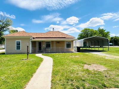 406 N 6th St, Wakeeney, KS, 67672