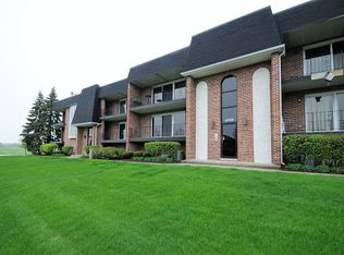 15702 Lake Hills Ct UNIT 1N, Orland Park, IL 60462