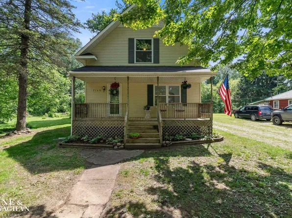 7145 Welles St, Brown City, MI 48416