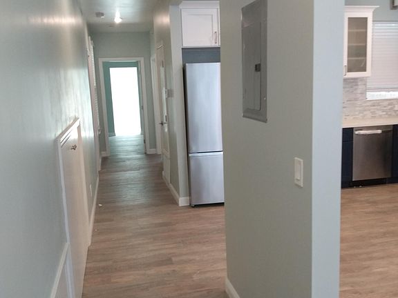 2nd image of 782 7th Ave
