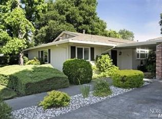 221 White Oak Dr, Santa Rosa, CA 95409