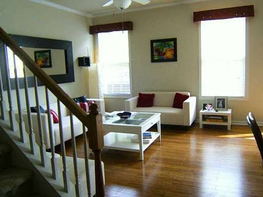 2nd image of 1702 Tailmore Ln