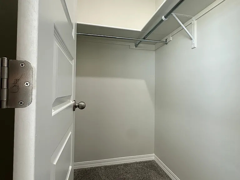 417 Samuel Blount Ct — Photo 29