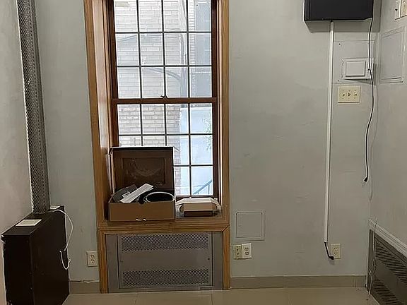 2nd image of 338 W 19th St APT 1B