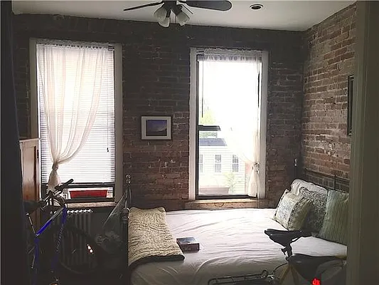 Rented by R New York | media 20