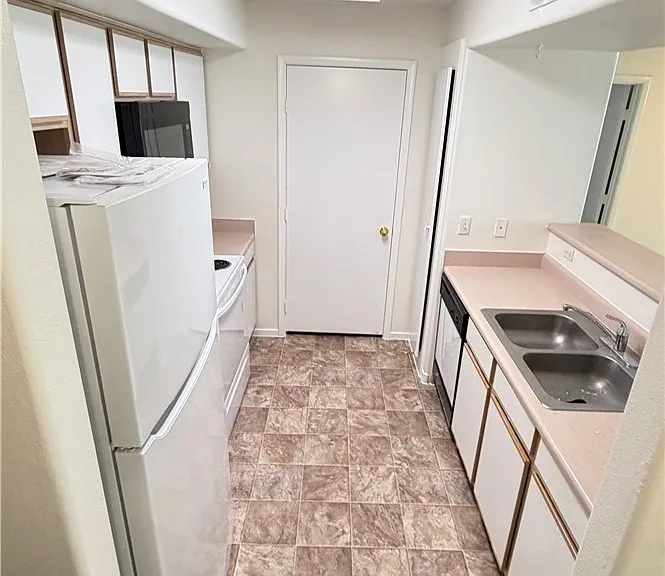 2300 Silverado Ranch Blvd #2090 — Photo 10