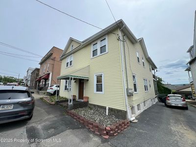 128 N Main St, Old Forge, PA, 18518
