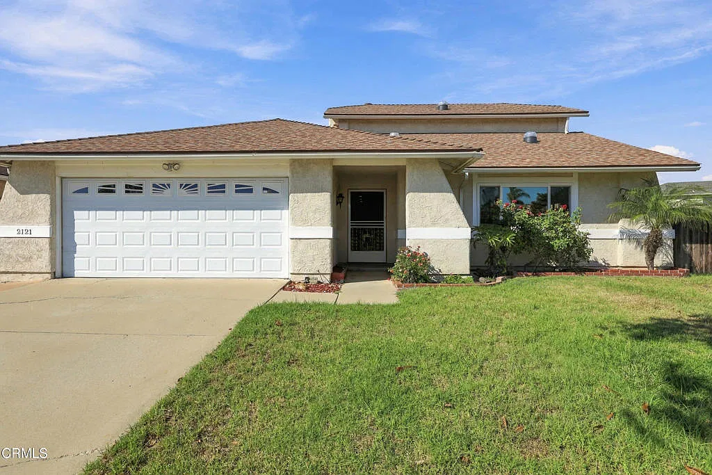 4 bed, 2.5 bath, 1913 sqft, $4,350 — Photo 1