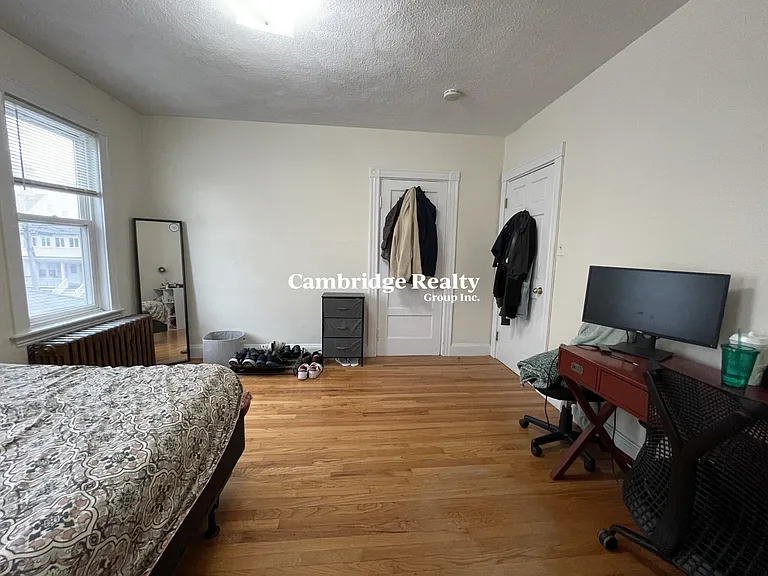 65 Fairbanks St #2T — Photo 9