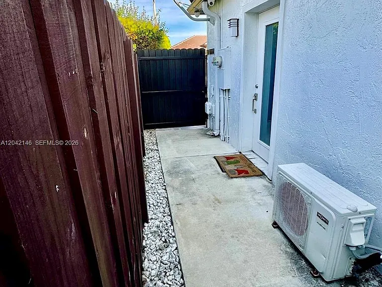 14234 SW 163rd Ter #2 — Photo 7