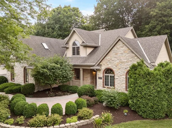 W147N9955 Emerald LANE, Germantown, WI 53022
