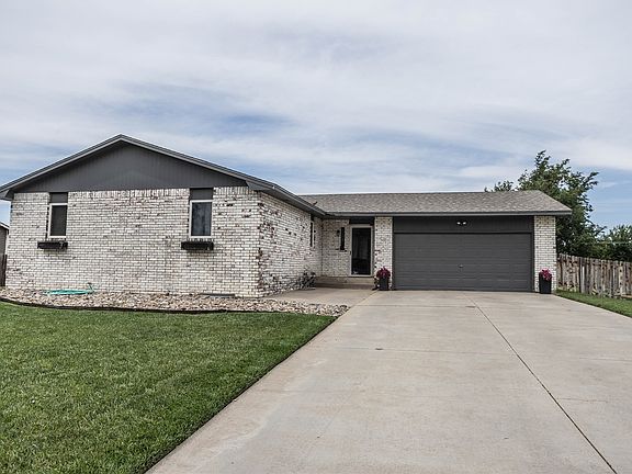 2nd image of 107 Nunn Dr