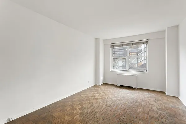 Sold by Argo Residential | media 17