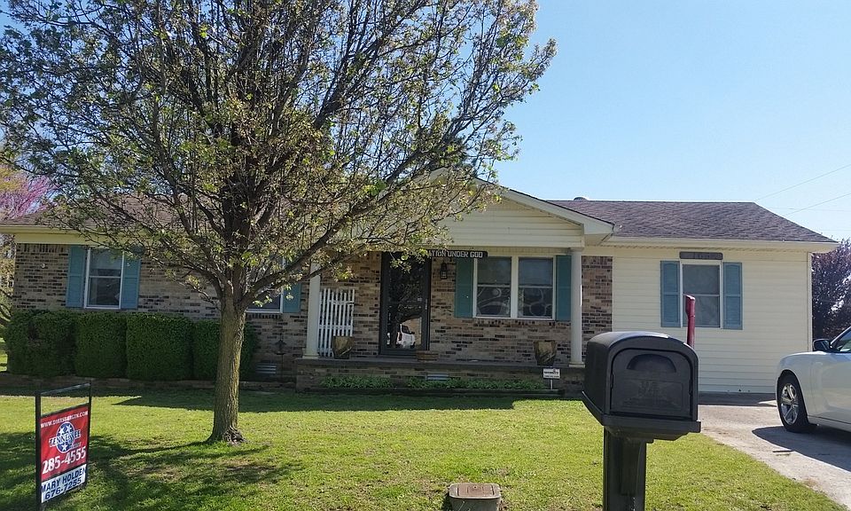 1st image of 165 Jacob Dr