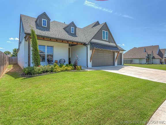 5th image of 13853 S 21st Ct E