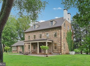 131 Willowbrook Dr, Doylestown, PA 18901