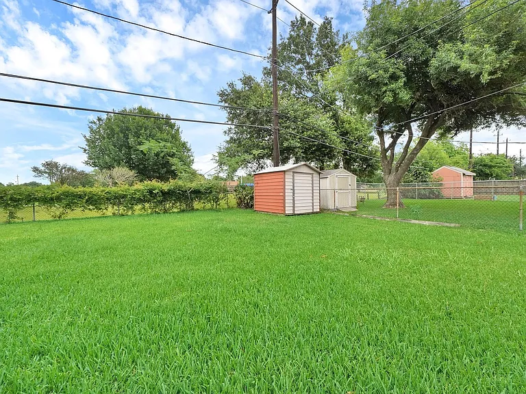 9953 Mango St — Photo 19