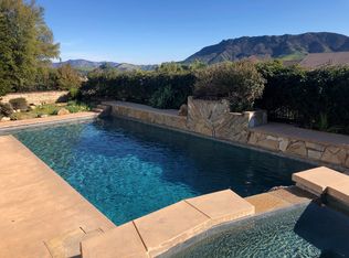 5923 Rainbow Hill Rd, Agoura Hills, CA 91301