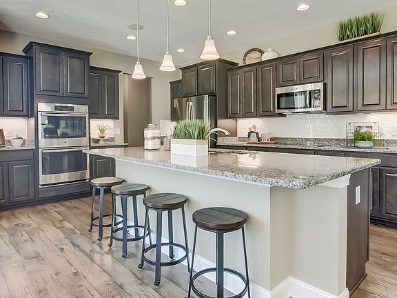 Breakfast bar in kitchen