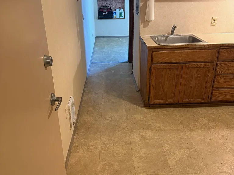 119 Columbia St NW #6 — Photo 2