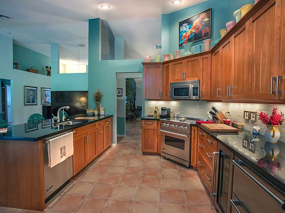 5th image of 2883 W Orchard Cir