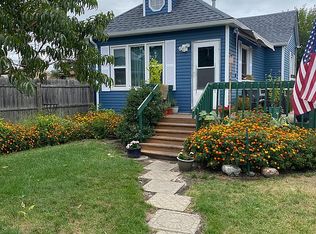 1019 Ames St, Hammond, IN 46320