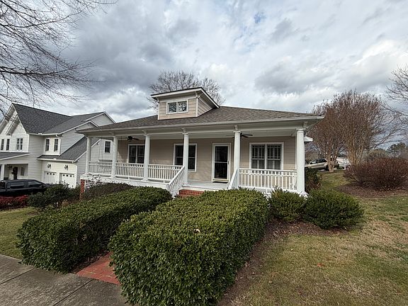2nd image of 700 Sprunt St