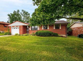 3619 Benhill Dr, Cincinnati, OH 45247
