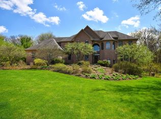 37W571 Grey Barn Rd, St Charles, IL 60175