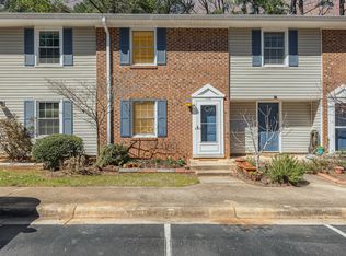 1116 Nottingham Cir, Cary, NC 27511