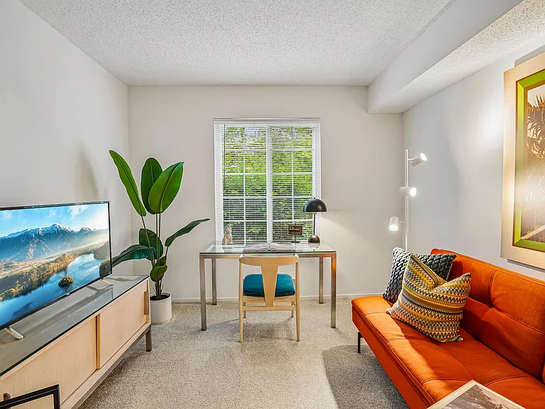 Citation Club Apartments — Photo 18