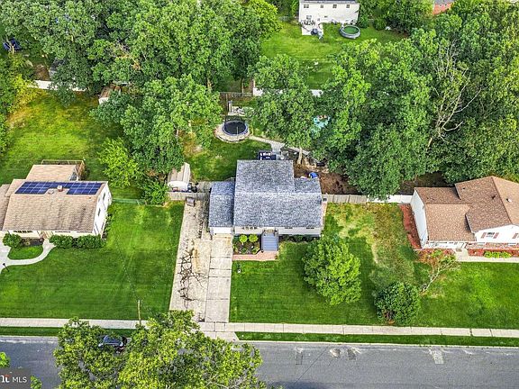 4th image of 42 Colgate Rd