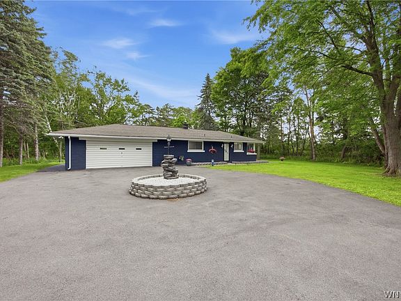 5th image of 4735 Shimerville Rd